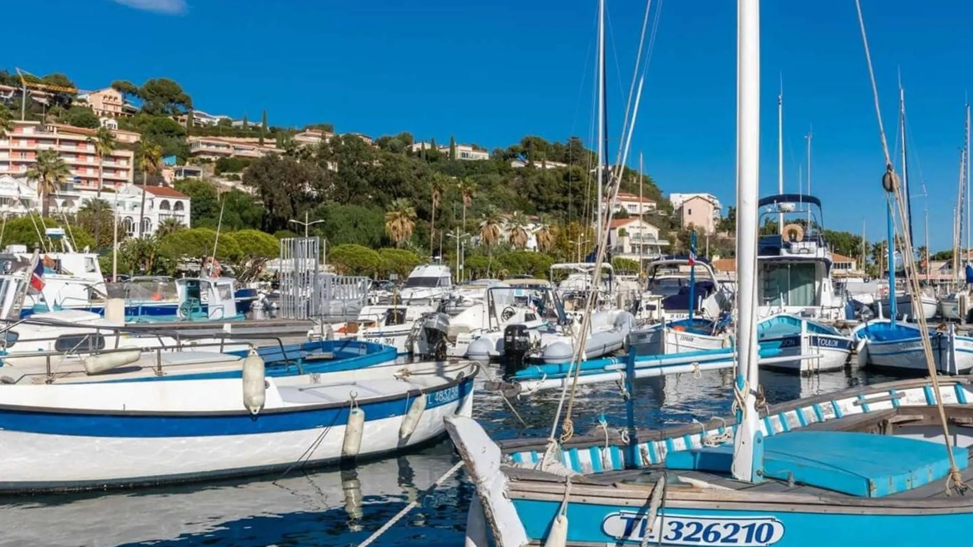 شقة Charmant T2 Avec Terrasse Et Parking Au Calme, Le Lavandou - Fr-1-251-766 فرنسا